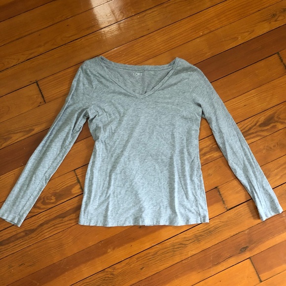 LOFT Tops - LOFT Gray Shirt